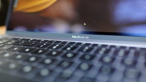 Le MacBook Air Retina // Source : Ulrich Rozier pour Numerama