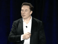 Elon Musk pendant le Tesla Autonomy Day // Source : Capture YouTube Tesla