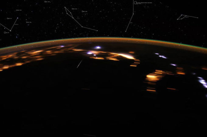 Les Lyrides photographiées depuis l'ISS en 2012. // Source : Nasa