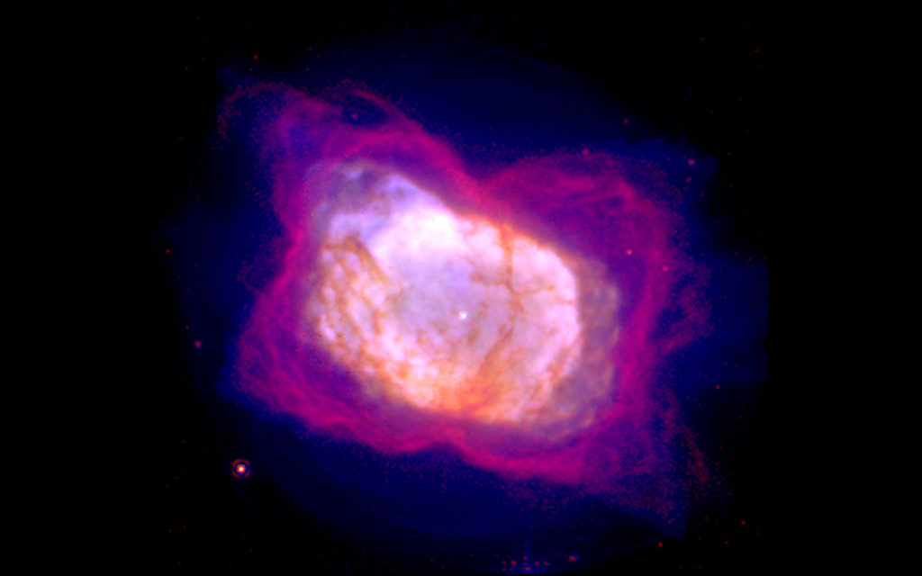 La nébuleuse planétaire NGC 7027. // Source : William B. Latter (SIRTF Science Center/Caltech) and NASA/ESA