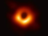 La première image d'un trou noir. // Source : Event Horizon Telescope