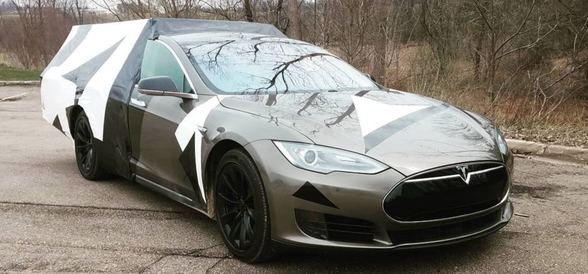 Prototype camping-car Tesla Model S // Source : Electrek