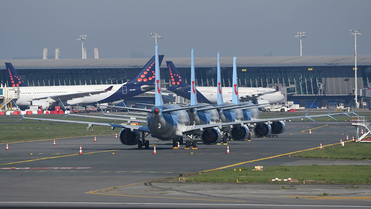 Des avions mis en parking. // Source :  Eric Bannwarth