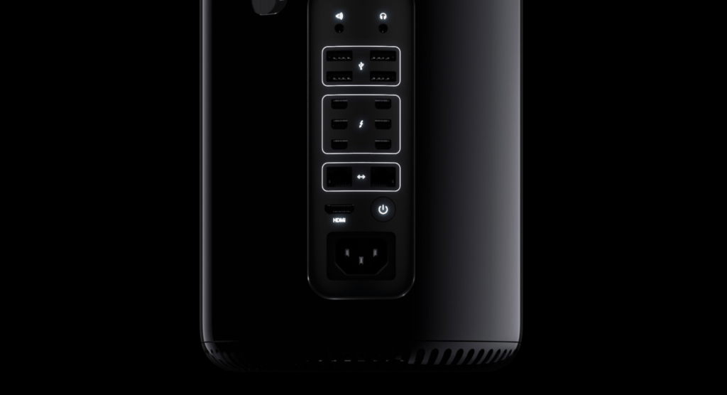 Mac Pro // Source : Apple Mac Pro // Source : Apple