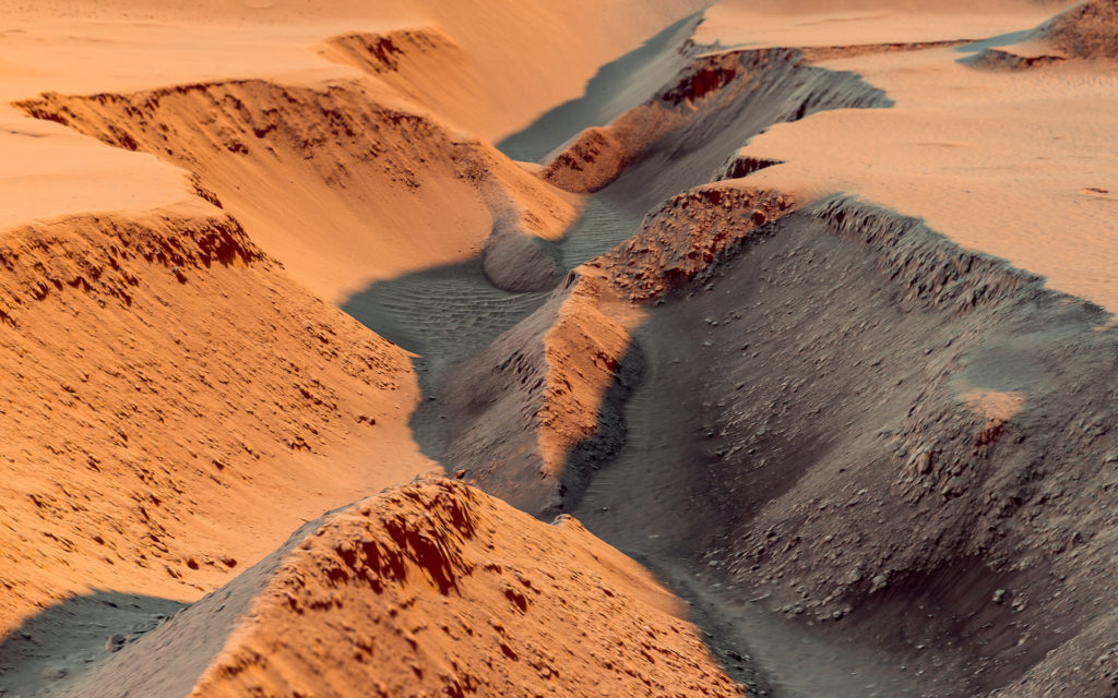 Une fissure sur Mars. // Source : Flickr/CC/Kevin Gill (photo recadrée)
