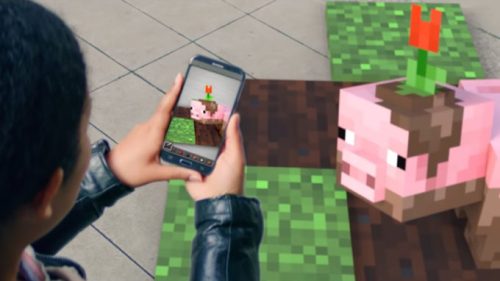 La présentation de Minecraft en réalité augmentée. // Source : Youtube/Microsoft