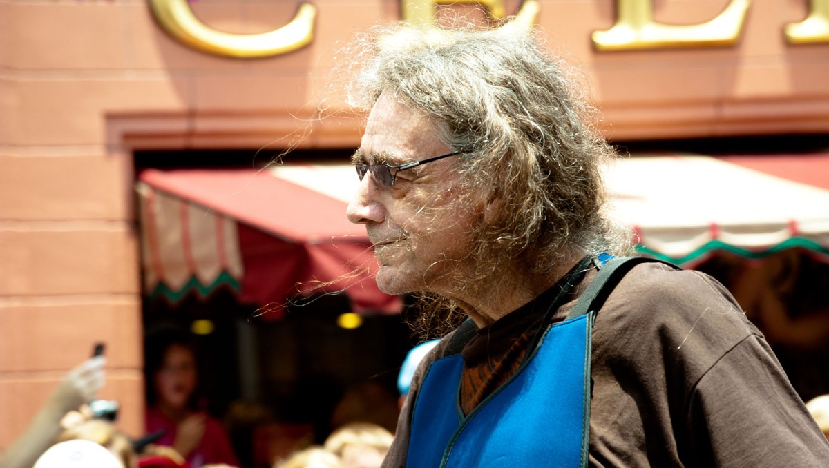 Peter Mayhew. // Source : Josh Hallett