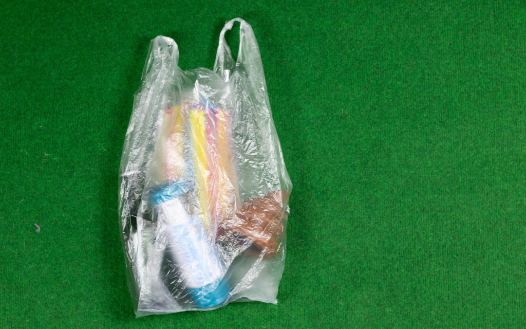 Un sac plastique. // Source : CC/Marco Verch (photo recadrée)