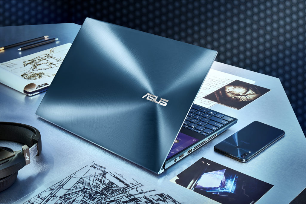 PC Asus ZenBook Pro Duo // Source : Asus PC Asus ZenBook Pro Duo // Source : Asus