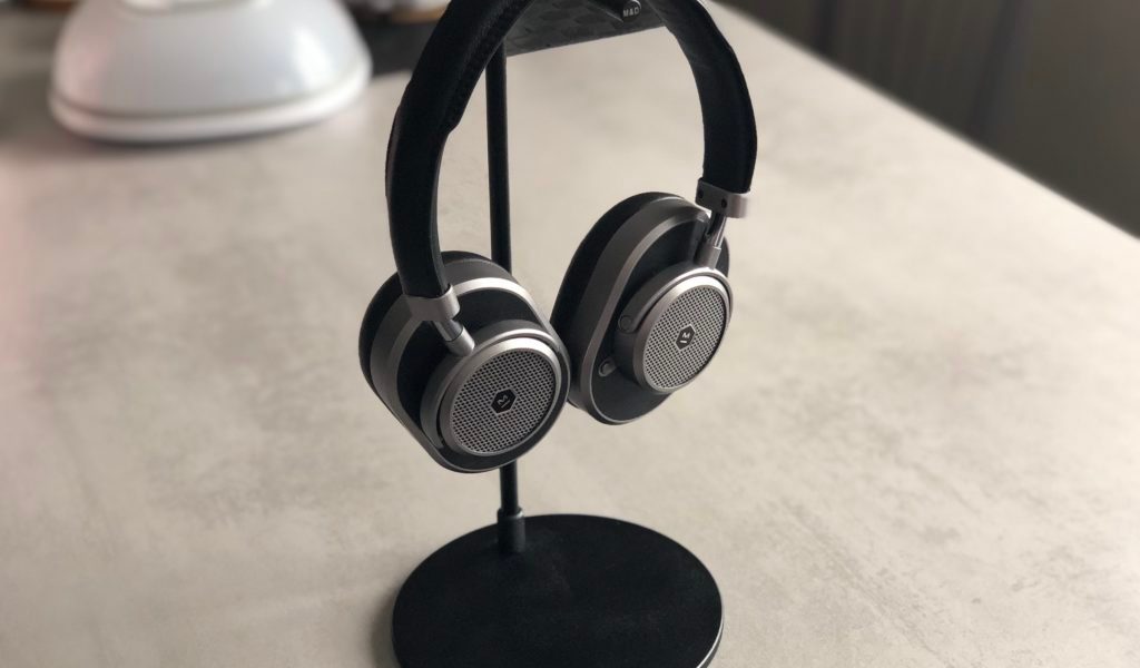 Casque Master & Dynamic MW65  // Source : Numerama