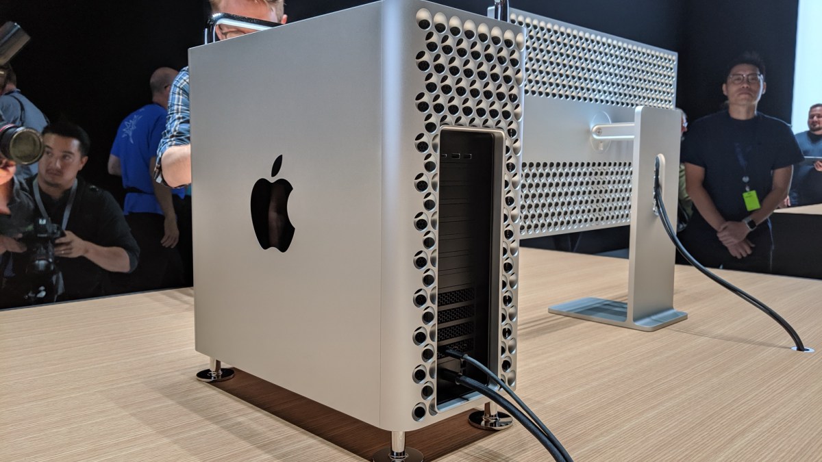 Alors, ça se refroidit comment un Mac Pro ? // Source : Julien Cadot pour Numerama