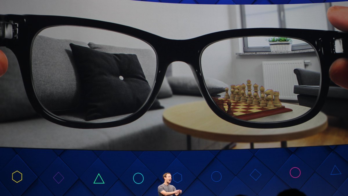 Facebook veut passer par la réalité augmentée. // Source : Flickr/CC/Maurizio Pesce