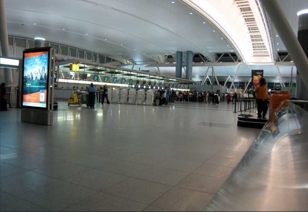À l'aéroport JFK, les passager de vols Air France n'uront pa besoin de cartes d'embarquement. // Source : Flickr/Doug Letterman