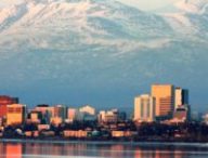 La ville d'Anchorage, en Alaska. // Source : Wikipedia