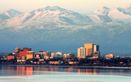 La ville d'Anchorage, en Alaska. // Source : Wikipedia