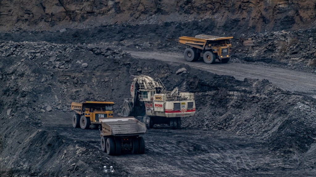 L'extraction du charbon. // Source : Flickr/CC/Rab,Driver of P300NJB @Grampian Continental (photo recadrée)