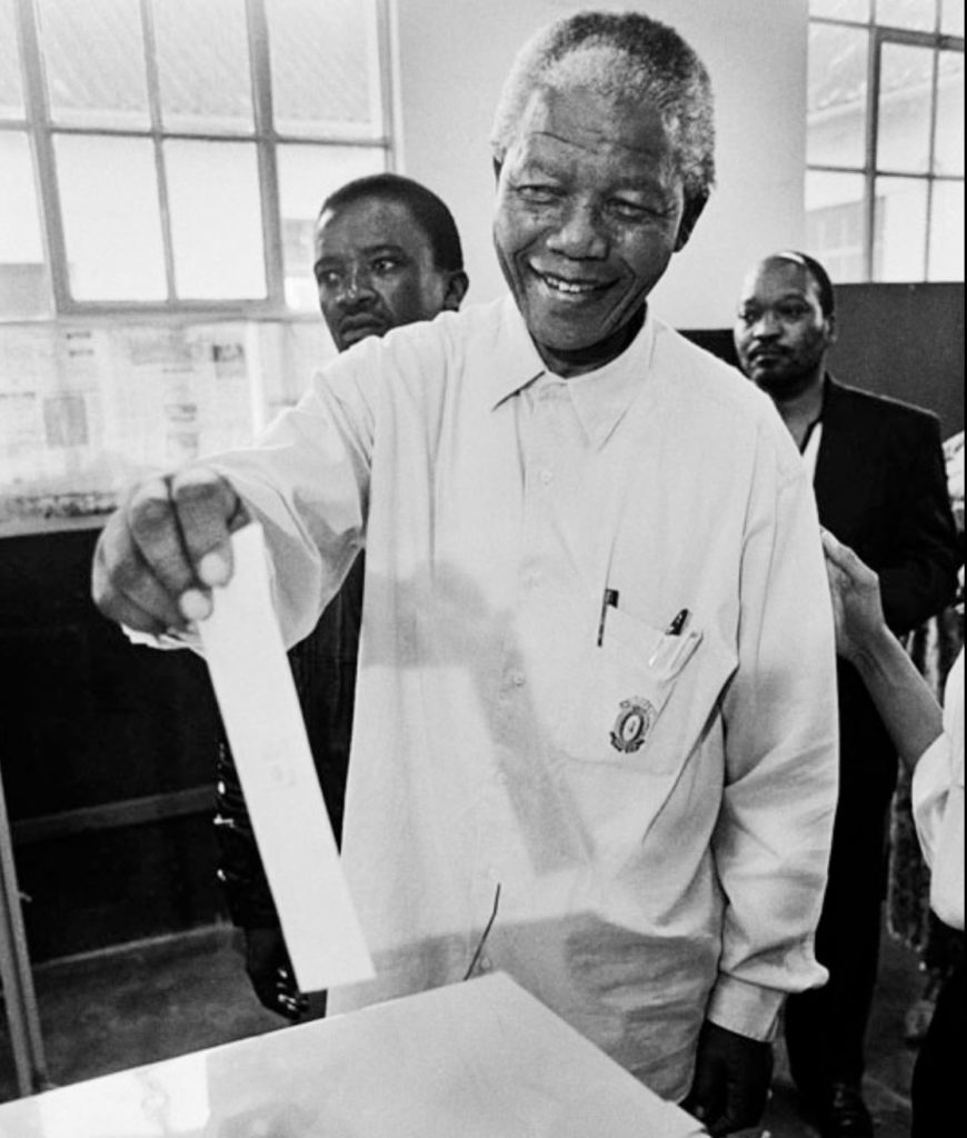 Nelson Mandela était un partisan de l'ubuntu. // Source : Wikipédia
