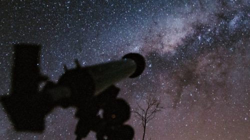 Un télescope pour observer la Voie lactée. // Source : Pexels (photo recadrée)