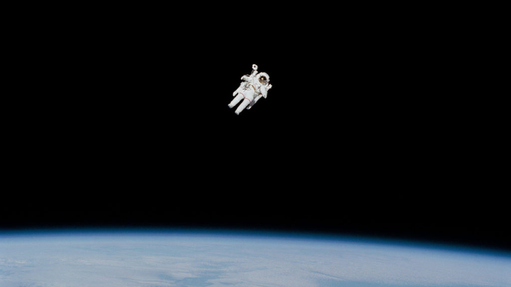 Un astronaute dans l'espace. // Source : Pexels (photo recadrée)