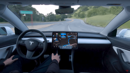 Autopilot (FDS) Tesla // Source : Youtube Tesla