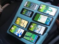 Pokémon Go sur huit téléphones // Source : Twitter Rick Johnson