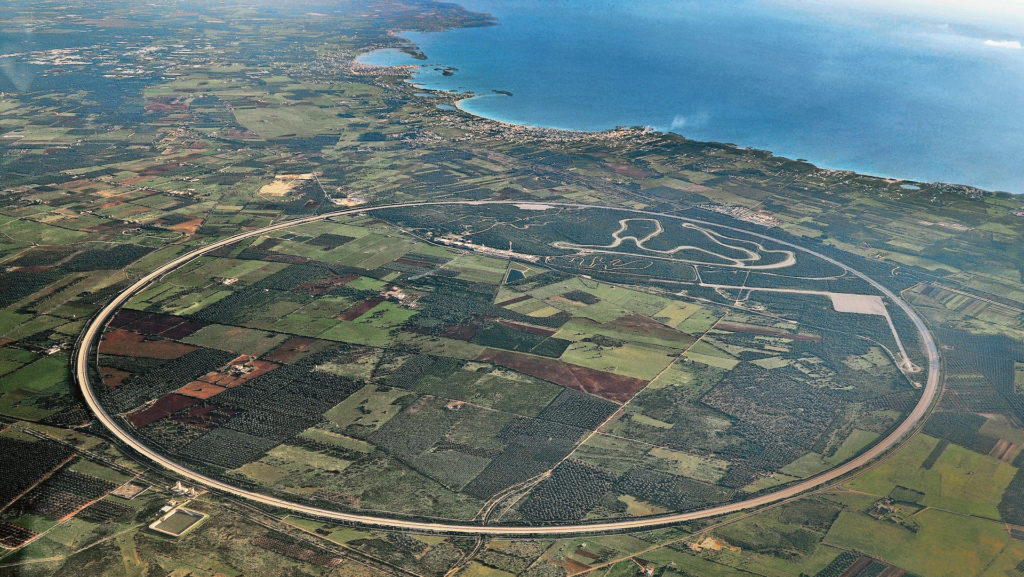 Porsche centre d'essai du Nardo