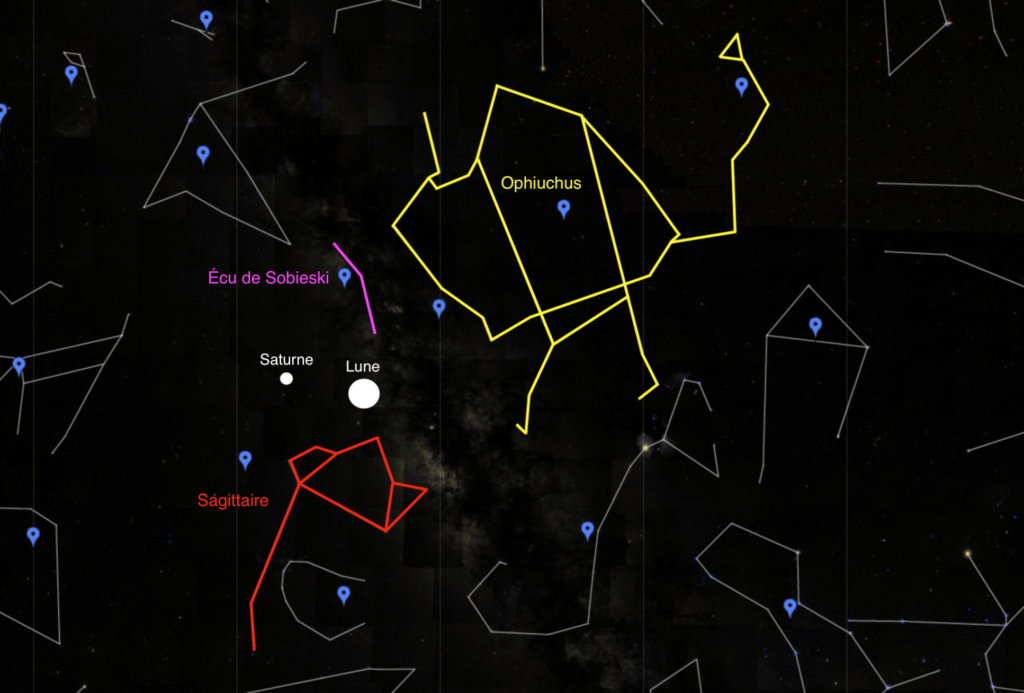 La Lune et Saturne, vu de Paris le 11 août 2019 à 23h30. // Source : Capture d'écran Google Sky, annotations Numerama