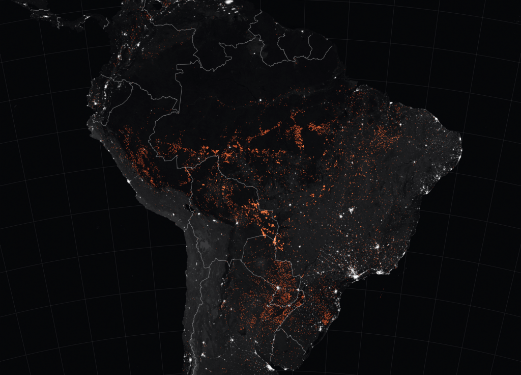 Carte des feus actifs détectés par la Nasa entre le 15 et le 22 août 2019. // Source : NASA Earth Observatory / Joshua Stevens