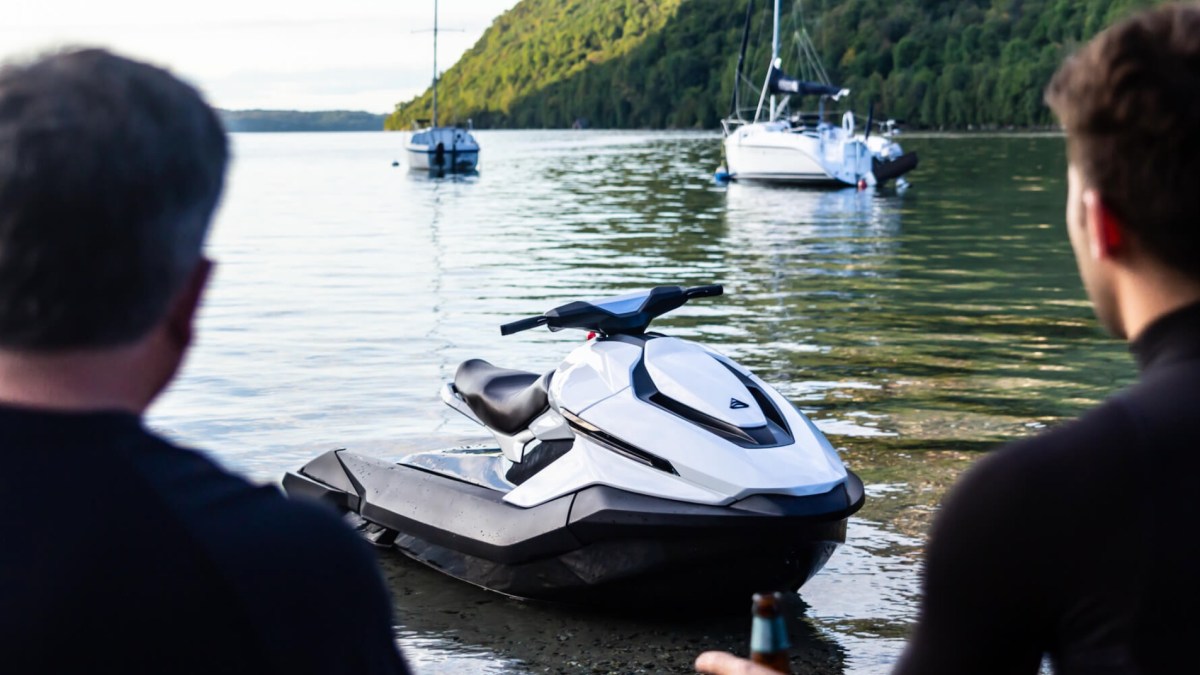 Jet-ski électrique Orca // Source : Taiga Motors