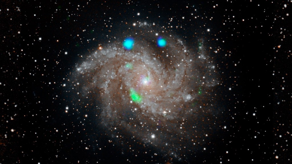La galaxie NGC 6946, ou la galaxie du feu d'artifice. // Source : NASA/JPL-Caltech (photo recadrée)