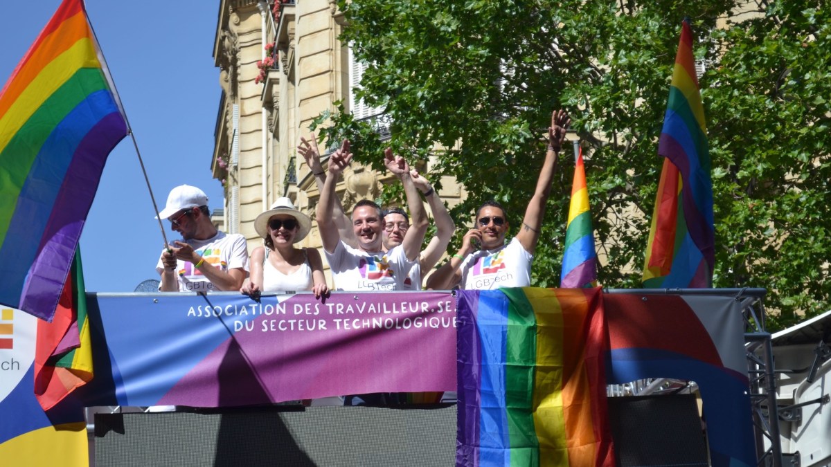 Le char LGBTech à la pride de 2019 // Source : Sergio Montoya/LGBTech