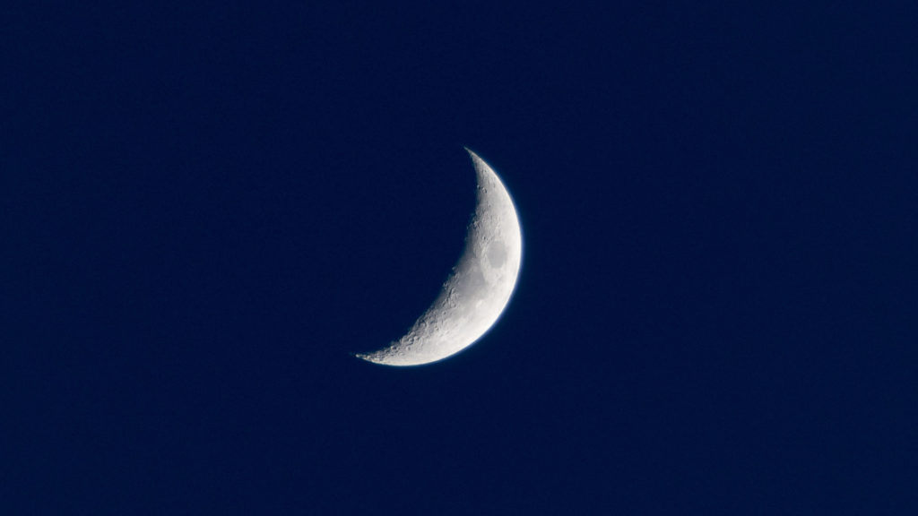 Un croissant de lune. // Source : Pxhere/CC0 Domaine public (photo recadrée)