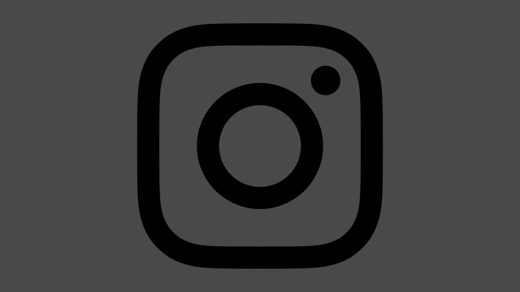 Vous pouvez passer Instagram en mode sombre // Source : Instagram