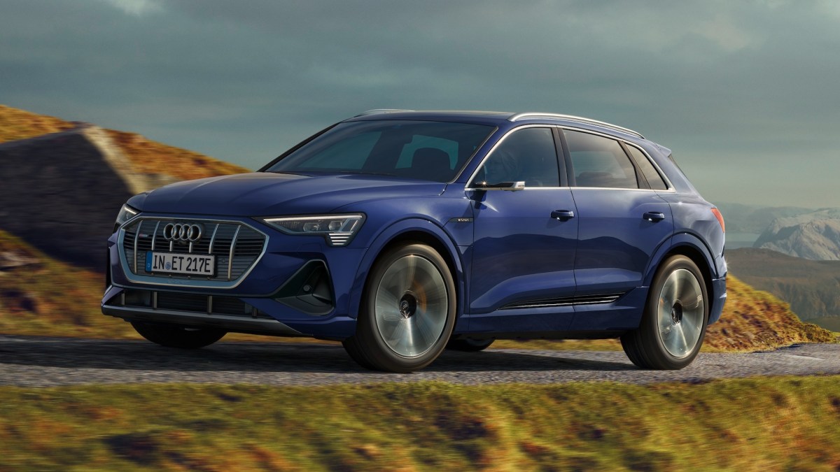 Audi e-tron avec pack S Line // Source : Audi