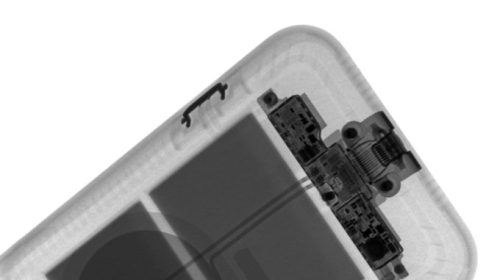 La Smart Battey Case d'Apple aux rayons X // Source : iFixit