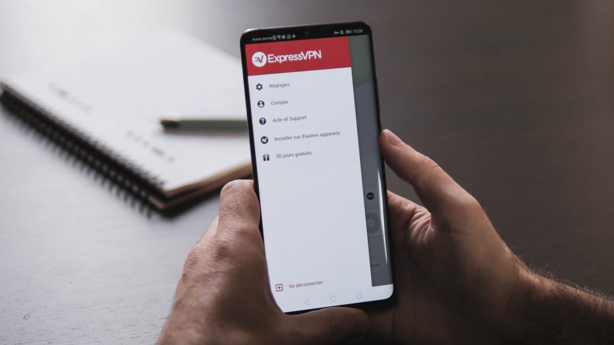 ExpressVPN est disponible aussi bien sur mobile que sur ordinateur et même sur certains types de routeurs.