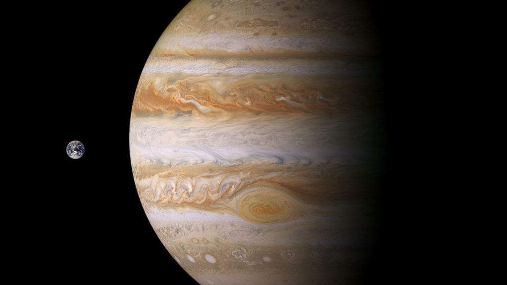La taille de la Terre, comparée à celle de Jupiter. // Source : Flickr/CC/Brian Altmeyer (photo recadrée)