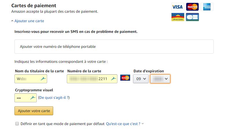 Dashlane renseigne alors automatiquement les champs correspondants. Dashlane renseigne alors automatiquement les champs correspondants.