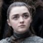 Maisie Williams dançando em Game of Thrones // Fonte: HBO Maisie Williams dançando em Game of Thrones // Fonte: HBO