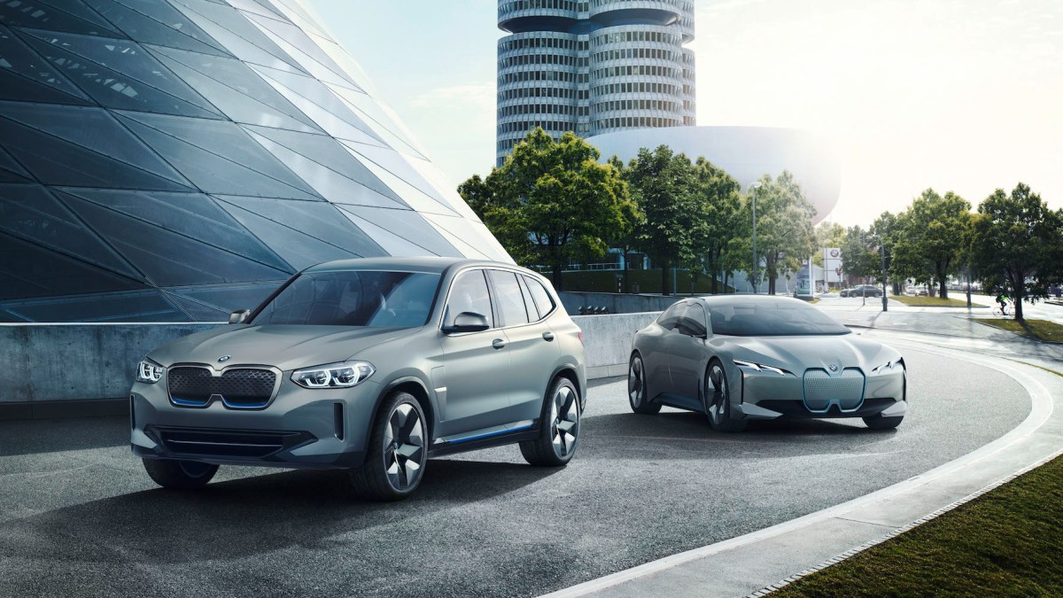 BMW iX3 // Source : BMW