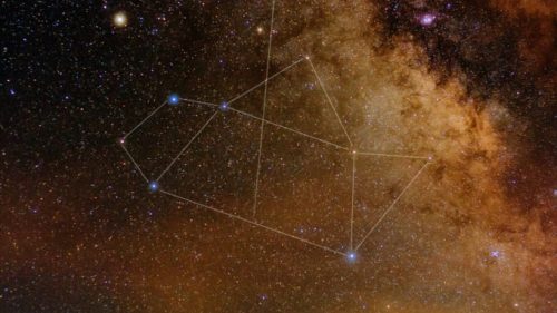 Sgr A* est situé dans la constellation du Sagittaire. // Source : Flickr/CC/Demeter Alexandria (photo recadrée)