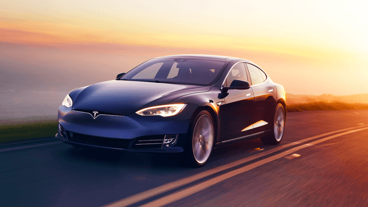 Tesla Model S // Source : Tesla 