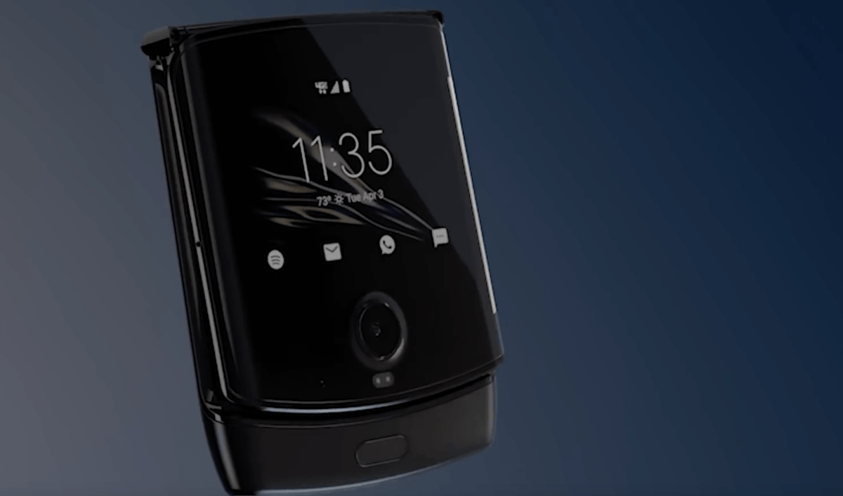 Smartphone pliable Motorola Razr // Source : Motorola 