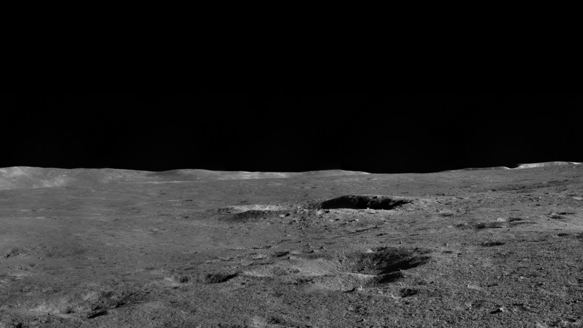 La face cachée de la Lune photographiée par Chang'e 4. // Source : Chang'e 4/Doug Ellison (photo recadrée)