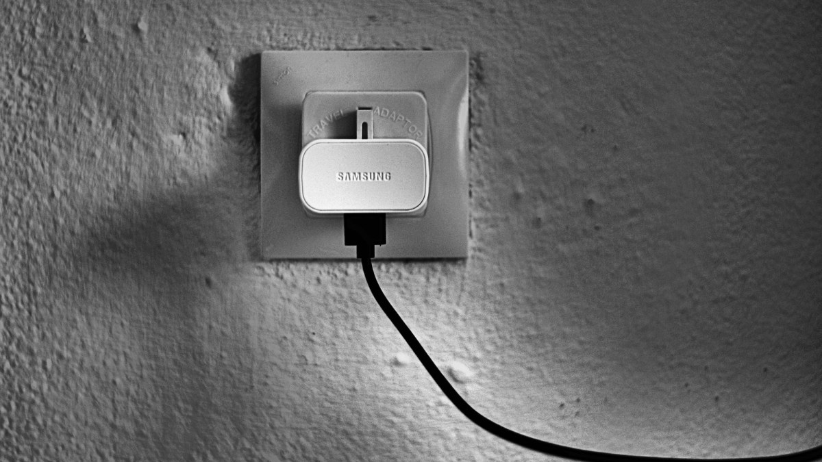 chargeur smartphone
