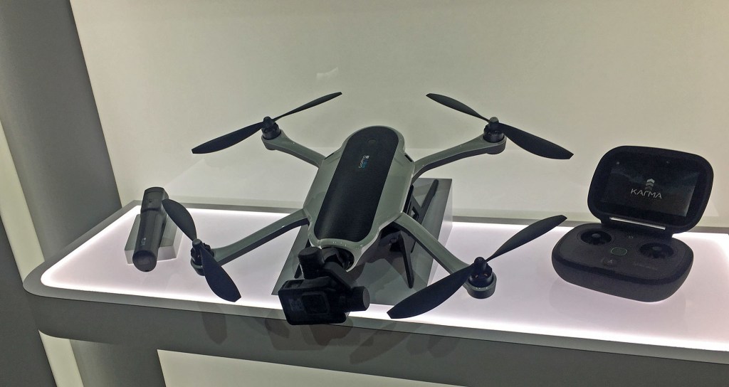 Un drone GoPro Karma exposé. // Source : Ron Gilbert