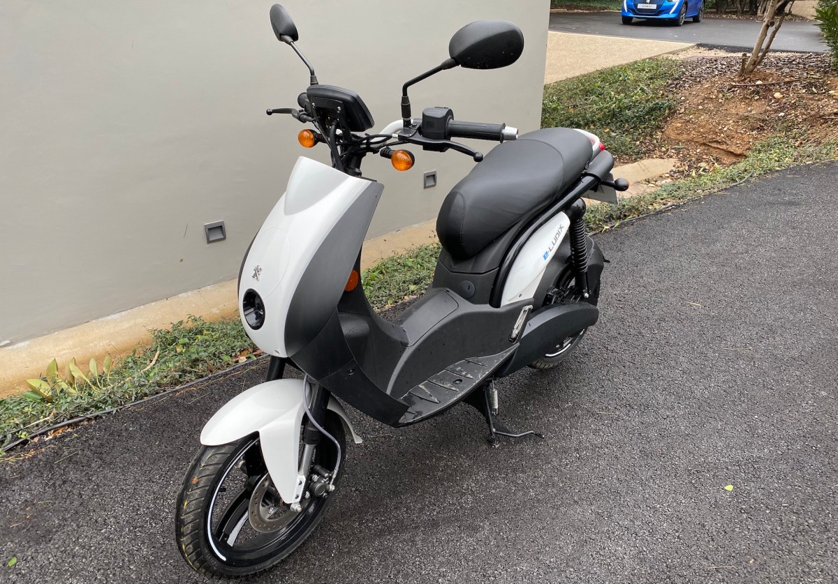 Le scooter Peugeot e-Ludix // Source : Maxime Claudel pour Numerama