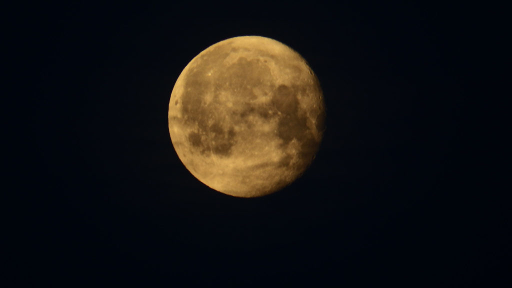 La Lune aurait possédé un champ magnétique, peut-être plus fort que ...