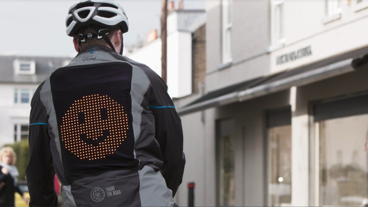 Veste Ford Emoji // Source : Ford
