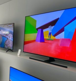 TV Samsung QLED 2020 // Source : Maxime Claudel pour Numerama